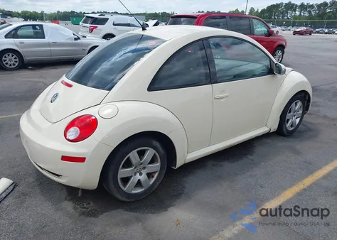 2007 Volkswagen New Beetle 2.5 z USA, uszkodzony, nr VIN 3VWRW31C27M511441